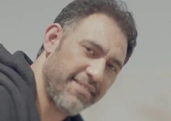 اغنية عمرو مصطفى – كراكيب CD Q 320 Kbps